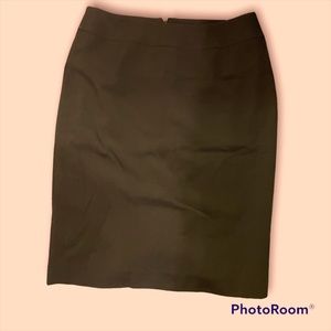 Nine West Pencil Skirt with Zipper Closure Size 2